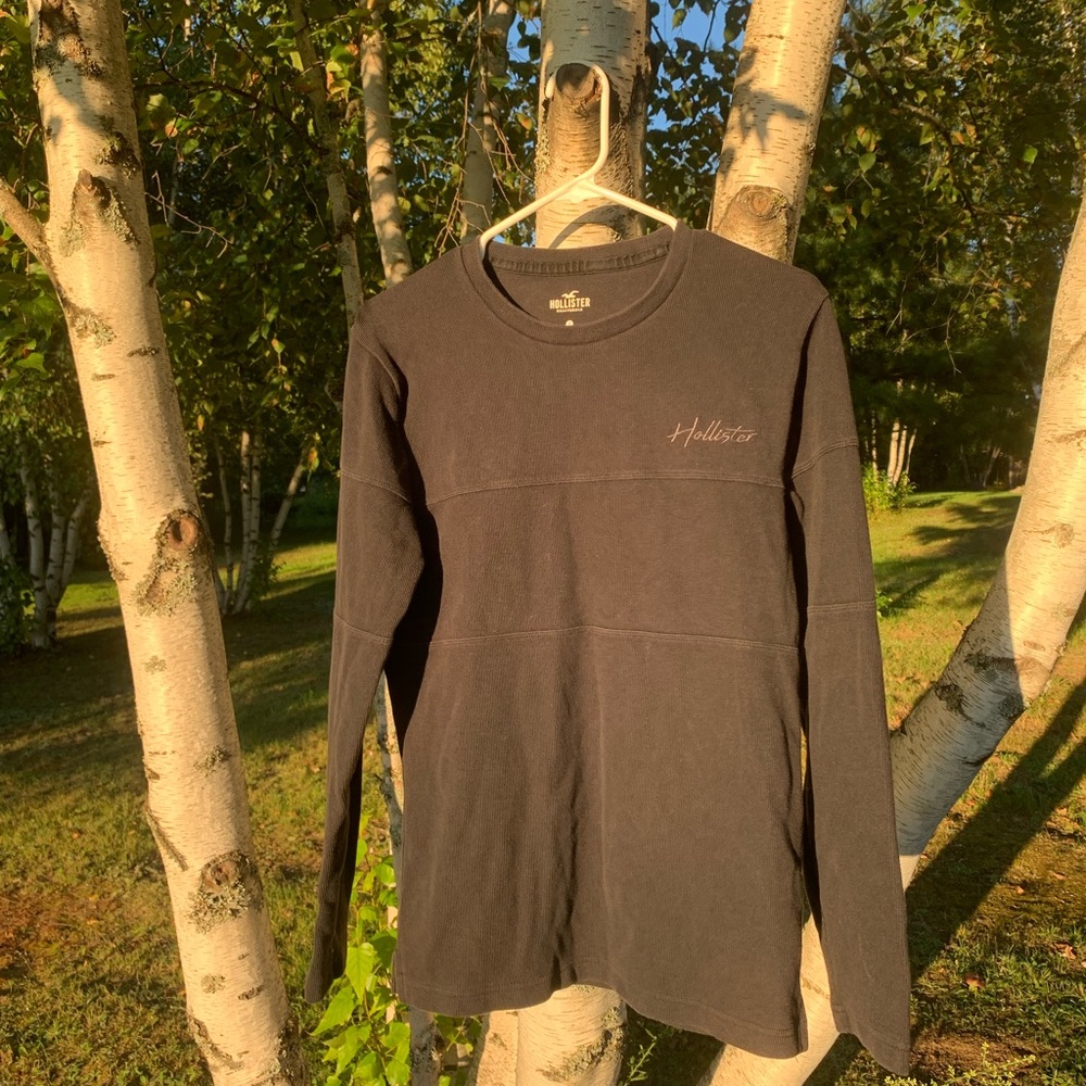 Hollister Black Crewneck